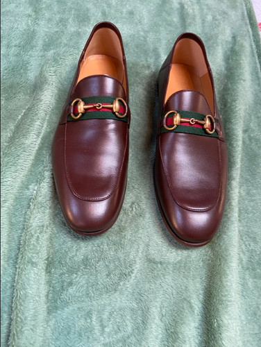 Mocassini gucci mai - mai, indossati